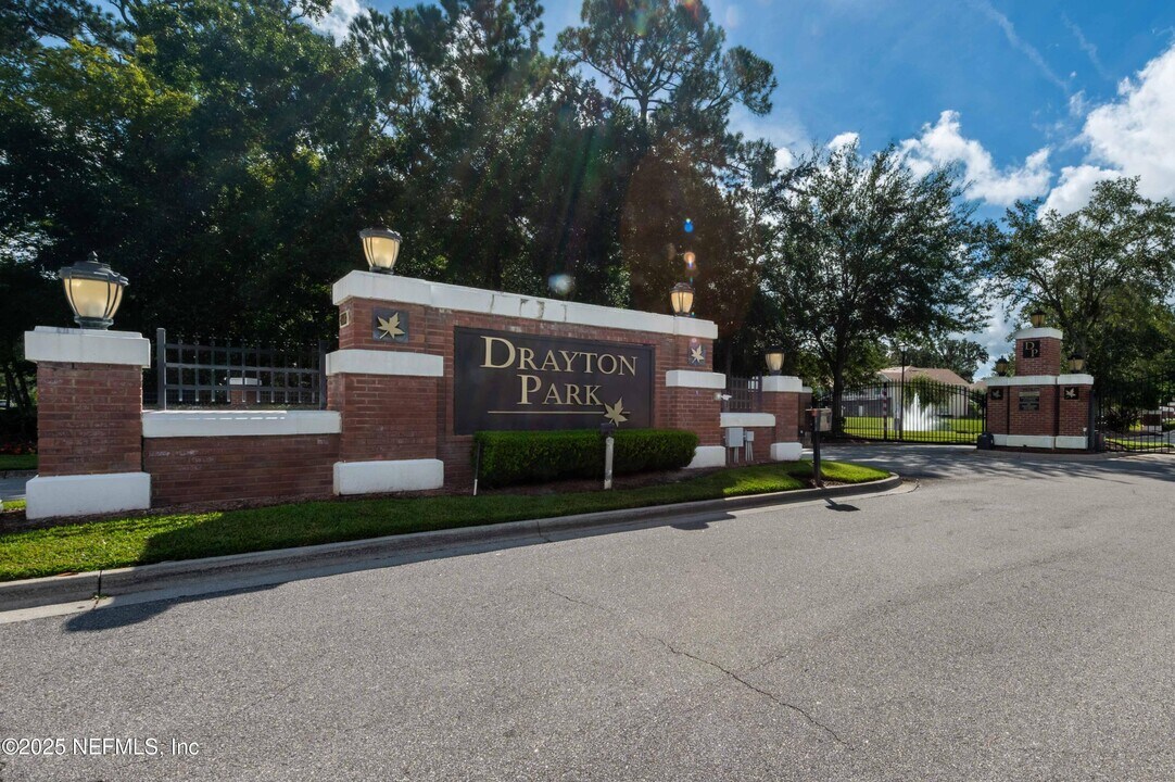 3483 Lone Tree Ln in Jacksonville, FL - Building Photo