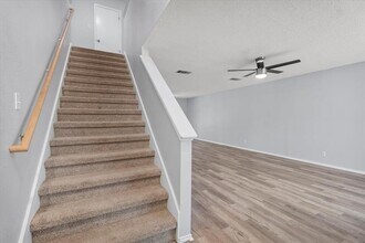2008 Logan Dr in Round Rock, TX - Foto de edificio - Building Photo