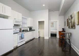 118 Delaware St in San Antonio, TX - Building Photo - Building Photo