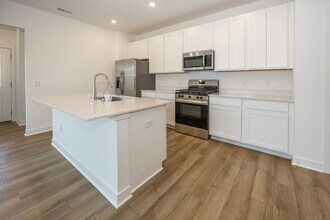 17273 Wellburn Dr in Westfield, IN - Building Photo - Building Photo