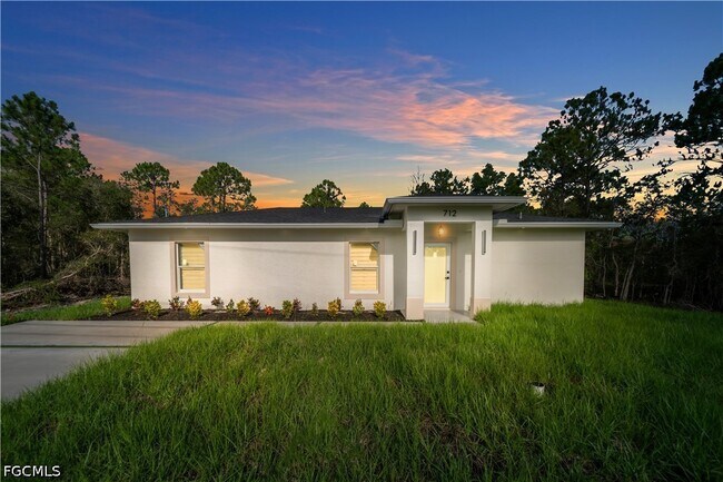 property at 4604 Queen Ave N