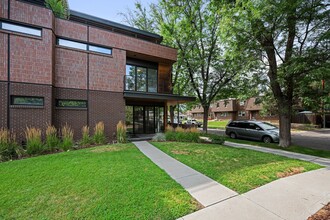 201 S Marion St Pkwy in Denver, CO - Building Photo - Building Photo