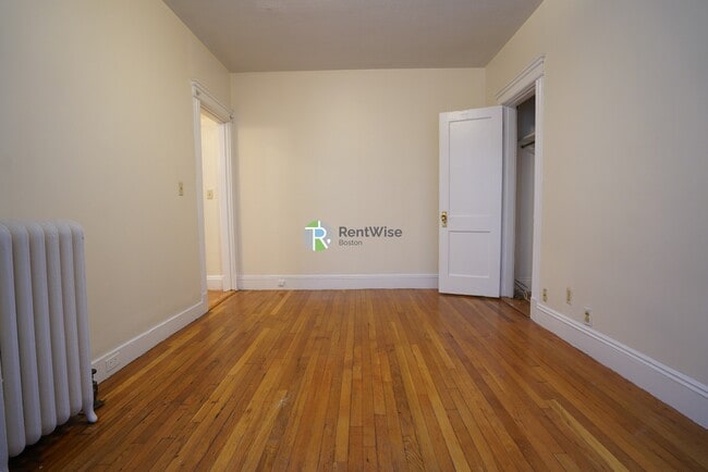 1152 Commonwealth Ave in Boston, MA - Building Photo - Building Photo