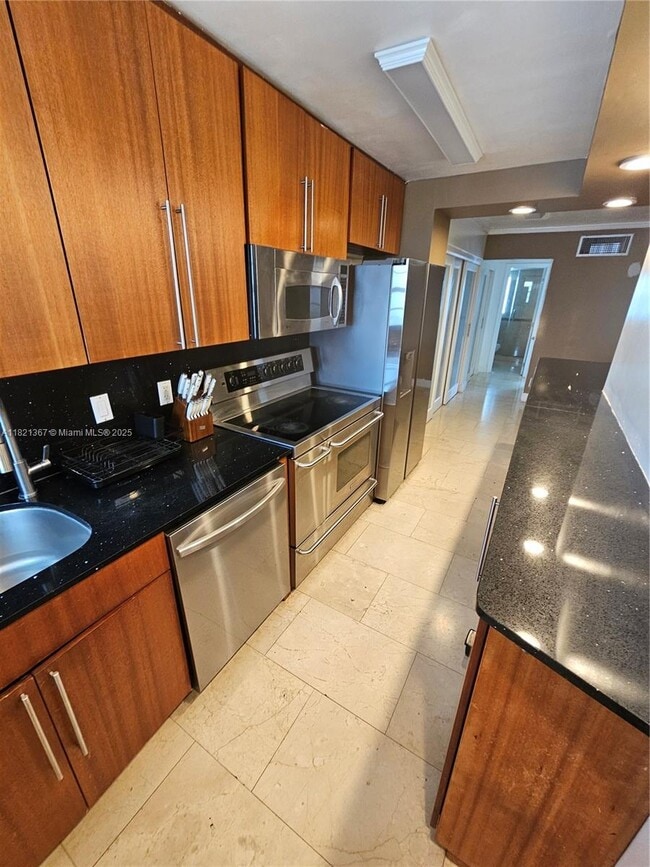 property at 1340 Lincoln Rd