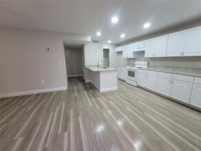 1160 Calle Del Norte in Casselberry, FL - Building Photo - Building Photo