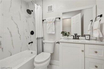 1334 Ellendale Cir in Lehigh Acres, FL - Building Photo - Building Photo