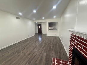 16654 Markham St in Fountain Valley, CA - Building Photo - Building Photo