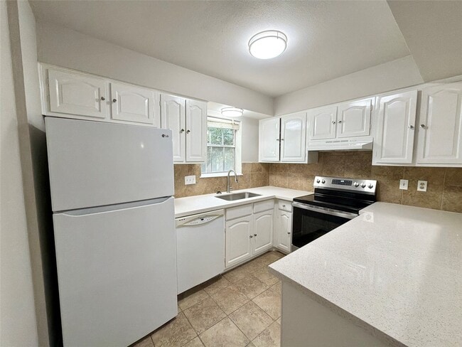 property at 857 Wax Myrtle Ln