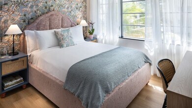 1200 Ocean Dr, Unit SI ID1475823P in Miami Beach, FL - Building Photo - Building Photo