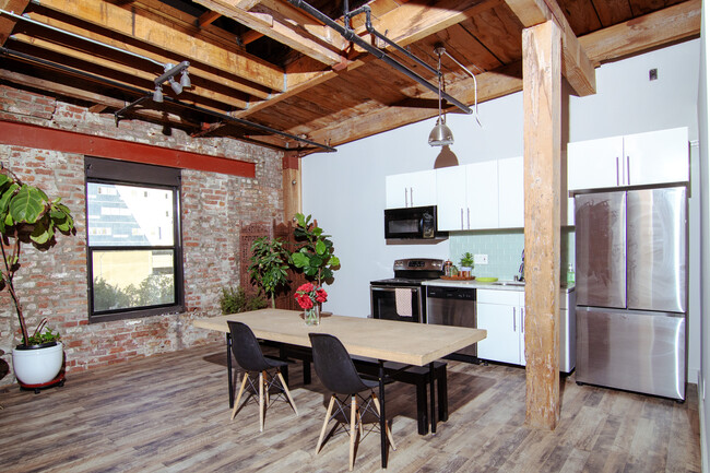 The Newberry Lofts / Artist Loft Apartments in Los Angeles, CA - Building Photo - Building Photo