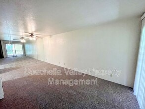 751 N Los Felices Rd in Palm Springs, CA - Building Photo - Building Photo