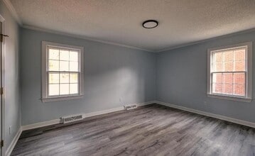 402 Marcella Dr in Kinston, NC - Building Photo - Building Photo