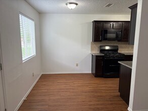 604 Great Britain Blvd in Austin, TX - Building Photo - Building Photo