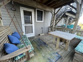 56821 North Carolina Hwy 12 in Hatteras, NC - Building Photo