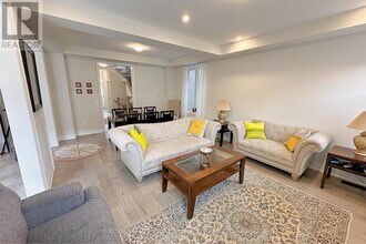 55 Bostock Dr in Georgina, ON - Building Photo - Building Photo