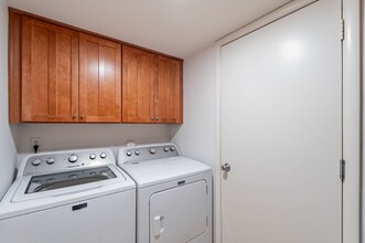 6130 N 12th Way in Phoenix, AZ - Foto de edificio - Building Photo