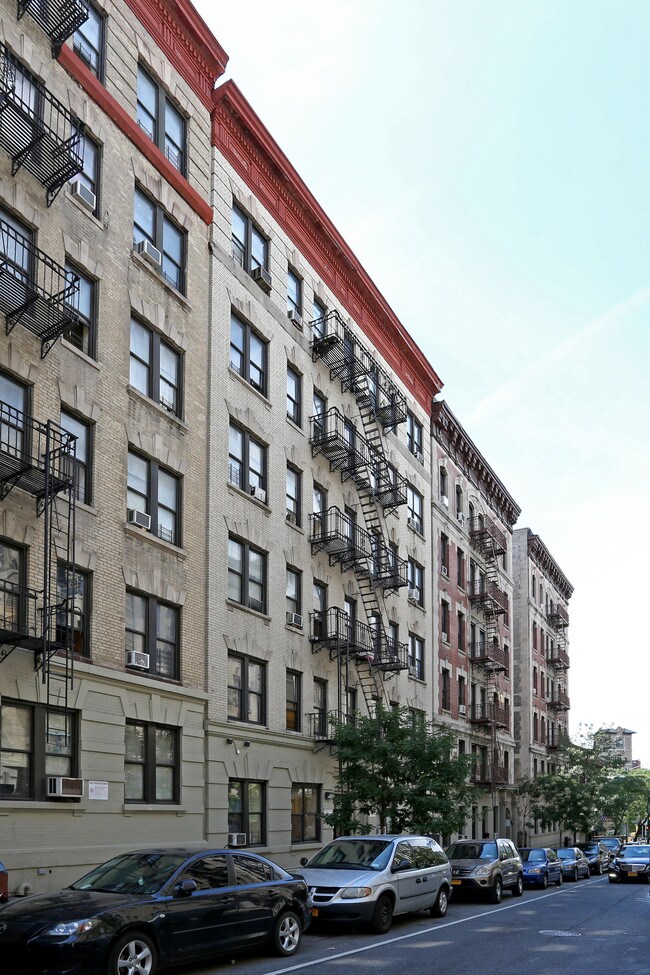 544 W 158th St in New York, NY - Foto de edificio - Building Photo