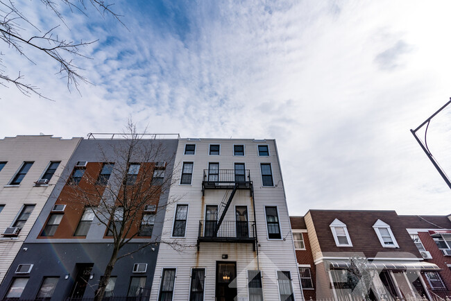 1248 Dekalb Ave in Brooklyn, NY - Building Photo - Building Photo