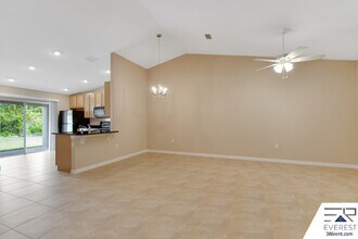 79 Sea Trail in Palm Coast, FL - Building Photo - Building Photo