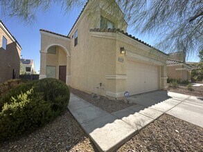 9133 Dorrell Ln in Las Vegas, NV - Building Photo - Building Photo