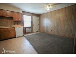3513 Race St in Jonesboro, AR - Building Photo - Building Photo