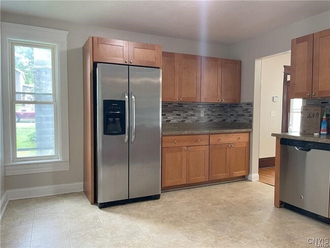 307 Milton Ave in Syracuse, NY - Building Photo - Building Photo