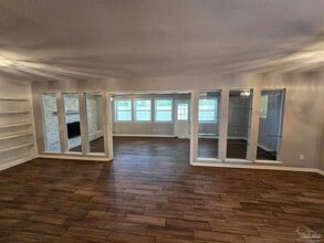 3901 Croydon Rd in Pensacola, FL - Building Photo - Building Photo