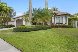 1846 Harbor View Cir in Weston, FL - Building Photo - Building Photo