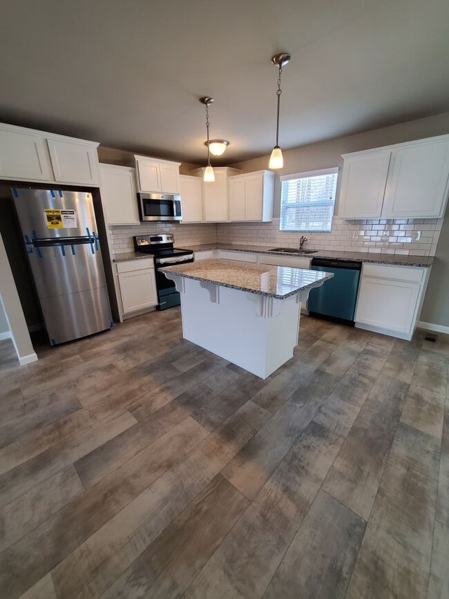 1453 Weatherstone Ln in Howell, MI - Building Photo - Building Photo