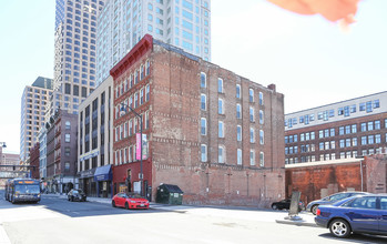 Hartford Lofts in Hartford, CT - Building Photo - Building Photo