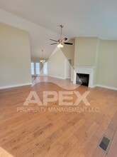 7508 Holly Crest Ln in Knoxville, TN - Building Photo - Building Photo