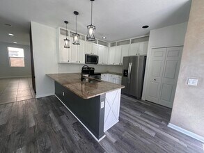 1452 NW Leonardo Cir in Port St. Lucie, FL - Building Photo - Building Photo