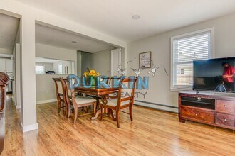 21 Ashbrook Rd in Narragansett, RI - Building Photo - Building Photo