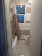 698 Charles St in Windsor, ON - Building Photo - Building Photo