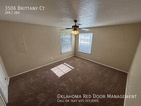 3506 Brittany Ct in Moore, OK - Building Photo - Building Photo