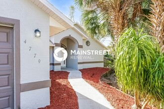 4779 Chicago St in Cocoa, FL - Foto de edificio - Building Photo