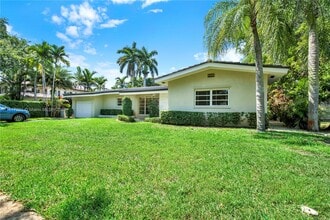 535 Palermo Ave in Coral Gables, FL - Building Photo - Building Photo