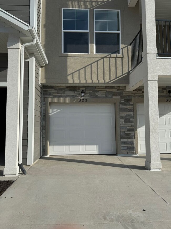 1342 N 3650 W in Lehi, UT - Foto de edificio - Building Photo