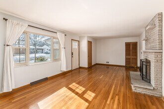 724 Drummond Ct in Columbus, OH - Building Photo - Building Photo