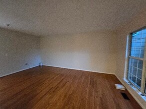 16 Windbluff Ct in Owings Mills, MD - Building Photo - Building Photo