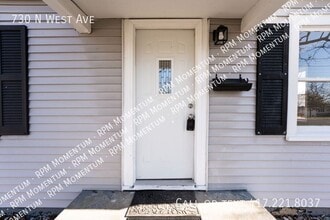 730 N West Ave in Springfield, MO - Foto de edificio - Building Photo