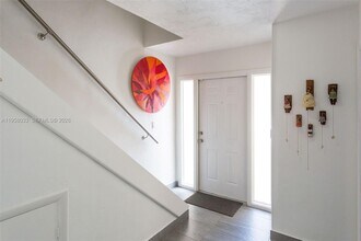 8514 SW 103rd Ave in Miami, FL - Building Photo - Building Photo