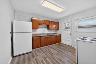 2301 Perkins Ave in Indianapolis, IN - Building Photo - Building Photo