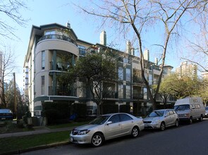 West Park House in Vancouver, BC - Building Photo - Building Photo