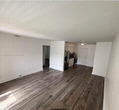 1344 NE 110th Terrace in Miami, FL - Building Photo - Building Photo