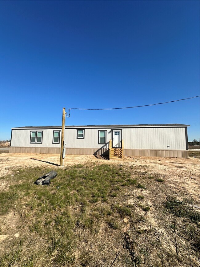 335 Rd 5914-10 in Cleveland, TX - Building Photo - Building Photo