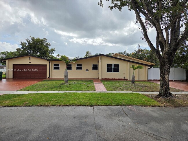 property at 5006 SW 90th Way
