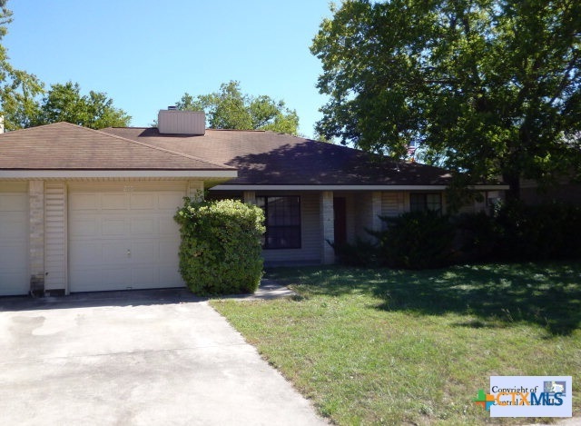 610 Frostwood Dr in New Braunfels, TX - Building Photo
