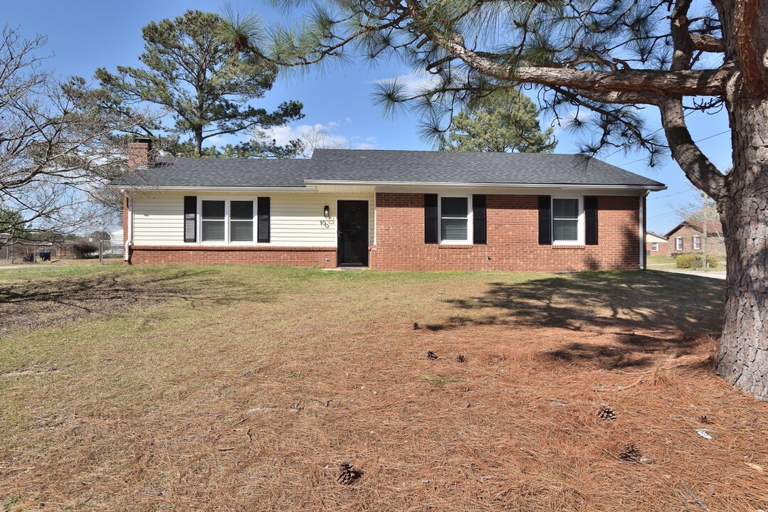 100 Clubview Ct in Rocky Mount, NC - Building Photo