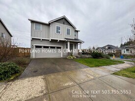 7035 N 94th Ave in Camas, WA - Building Photo